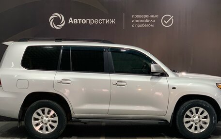 Toyota Land Cruiser 200, 2007 год, 2 550 000 рублей, 7 фотография