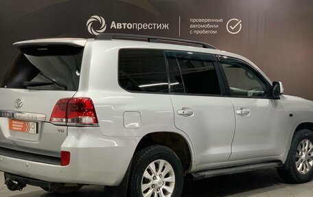 Toyota Land Cruiser 200, 2007 год, 2 550 000 рублей, 8 фотография