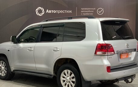 Toyota Land Cruiser 200, 2007 год, 2 550 000 рублей, 10 фотография