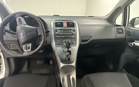 Toyota Auris II, 2011 год, 1 190 000 рублей, 7 фотография