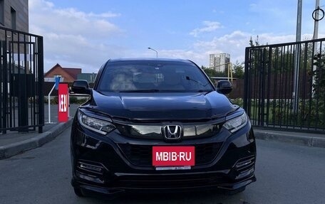 Honda Vezel, 2019 год, 2 320 000 рублей, 5 фотография