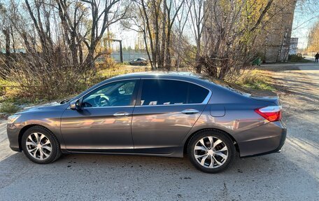 Honda Accord IX рестайлинг, 2013 год, 1 550 000 рублей, 8 фотография