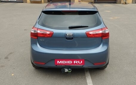 KIA Rio III рестайлинг, 2013 год, 800 000 рублей, 3 фотография