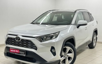 Toyota RAV4, 2019 год, 3 335 000 рублей, 1 фотография