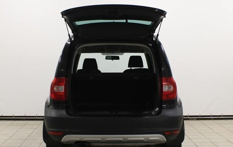 Skoda Yeti I рестайлинг, 2011 год, 793 900 рублей, 20 фотография