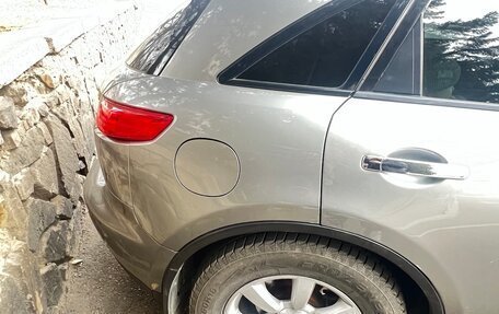 Infiniti FX I, 2004 год, 1 140 000 рублей, 9 фотография