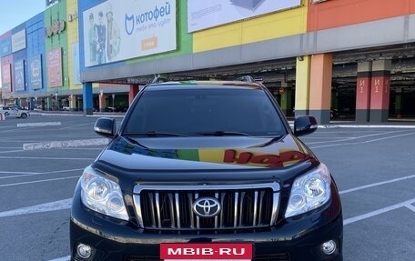 Toyota Land Cruiser Prado 150 рестайлинг 2, 2011 год, 2 855 000 рублей, 3 фотография