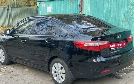 KIA Rio III рестайлинг, 2013 год, 1 030 000 рублей, 2 фотография