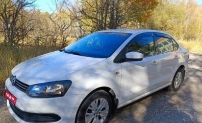 Volkswagen Polo VI (EU Market), 2011 год, 895 000 рублей, 1 фотография