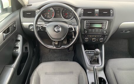 Volkswagen Jetta VI, 2015 год, 1 295 000 рублей, 9 фотография