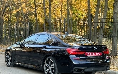 BMW 7 серия, 2017 год, 4 380 000 рублей, 11 фотография