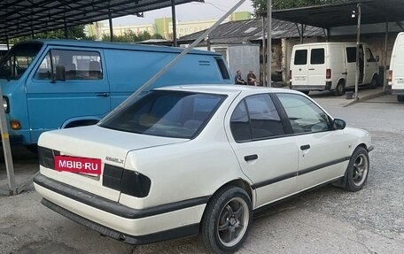 Nissan Primera II рестайлинг, 1992 год, 250 000 рублей, 5 фотография