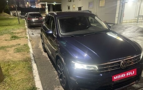 Volkswagen Tiguan II, 2017 год, 2 750 000 рублей, 4 фотография