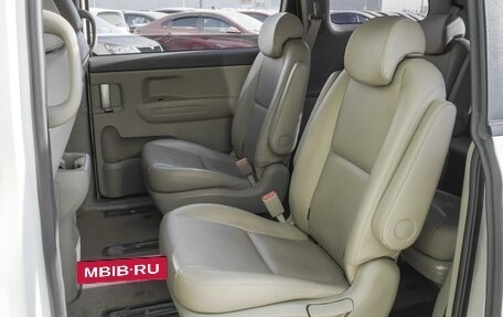 KIA Carnival III, 2017 год, 2 799 000 рублей, 10 фотография