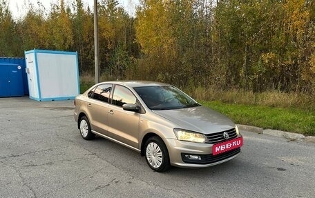 Volkswagen Polo VI (EU Market), 2017 год, 1 120 000 рублей, 2 фотография