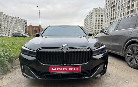 BMW 7 серия, 2019 год, 8 300 000 рублей, 1 фотография