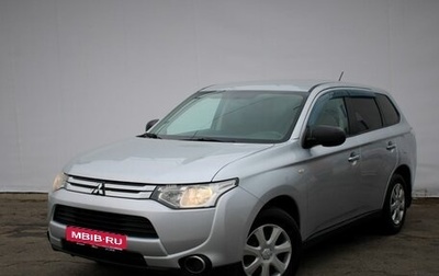 Mitsubishi Outlander III рестайлинг 3, 2014 год, 1 550 000 рублей, 1 фотография