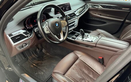 BMW 7 серия, 2019 год, 8 300 000 рублей, 3 фотография