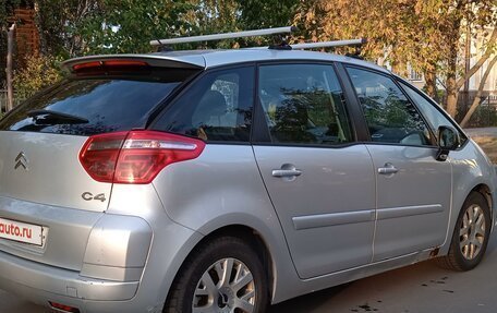 Citroen C4 Picasso II рестайлинг, 2009 год, 410 000 рублей, 3 фотография