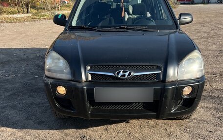 Hyundai Tucson III, 2008 год, 650 000 рублей, 1 фотография