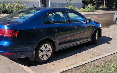 Volkswagen Jetta VI, 2014 год, 1 300 000 рублей, 3 фотография