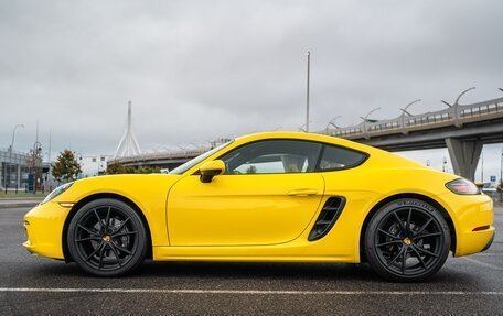 Porsche Cayman, 2018 год, 6 450 000 рублей, 32 фотография