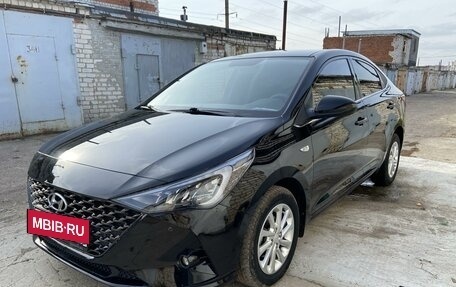 Hyundai Solaris II рестайлинг, 2020 год, 1 780 000 рублей, 8 фотография