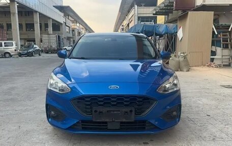 Ford Focus IV, 2020 год, 1 350 000 рублей, 2 фотография