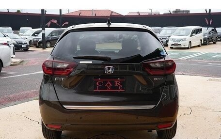 Honda Fit, 2021 год, 1 592 000 рублей, 5 фотография