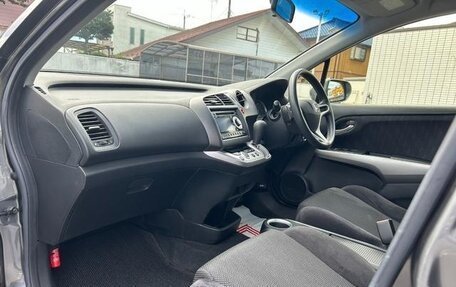 Honda Stream II, 2012 год, 13 фотография