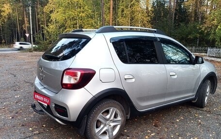 Renault Sandero II рестайлинг, 2015 год, 999 000 рублей, 6 фотография