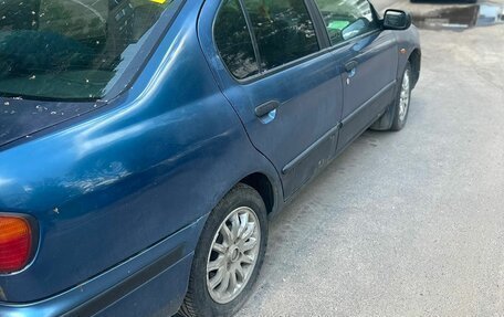 Nissan Primera II рестайлинг, 1998 год, 210 000 рублей, 3 фотография