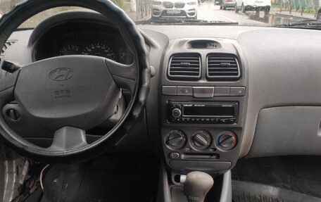 Hyundai Accent II, 2007 год, 375 000 рублей, 3 фотография