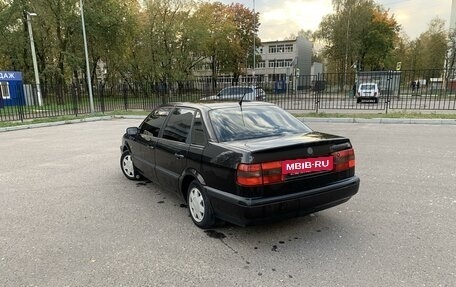 Volkswagen Passat B4, 1995 год, 300 000 рублей, 4 фотография