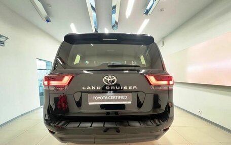 Toyota Land Cruiser, 2024 год, 14 500 000 рублей, 6 фотография