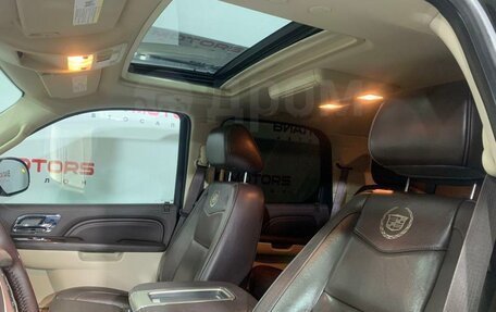 Cadillac Escalade III, 2013 год, 2 699 000 рублей, 9 фотография