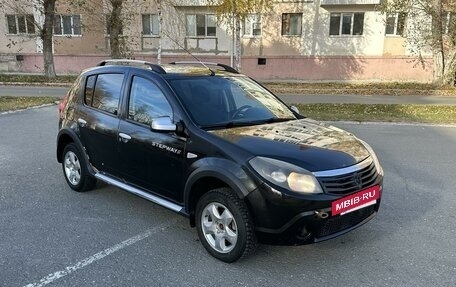 Renault Sandero I, 2013 год, 540 000 рублей, 2 фотография