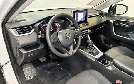 Toyota RAV4, 2023 год, 5 886 000 рублей, 18 фотография