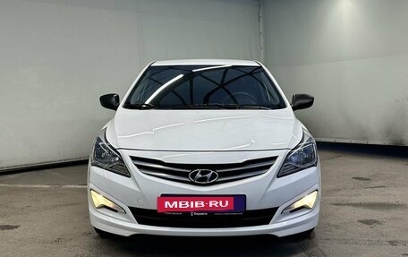 Hyundai Solaris II рестайлинг, 2015 год, 880 000 рублей, 3 фотография