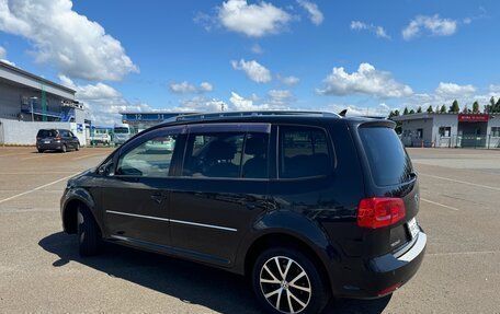 Volkswagen Touran III, 2013 год, 1 180 000 рублей, 8 фотография