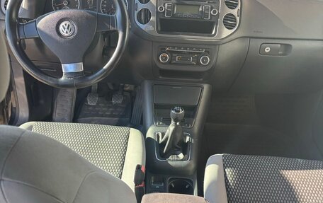 Volkswagen Tiguan I, 2010 год, 750 000 рублей, 10 фотография