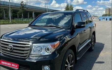 Toyota Land Cruiser 200, 2015 год, 5 500 000 рублей, 1 фотография