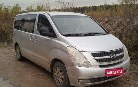 Hyundai Grand Starex Grand Starex I рестайлинг 2, 2008 год, 680 000 рублей, 3 фотография