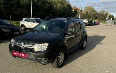 Renault Duster I рестайлинг, 2017 год, 1 300 000 рублей, 2 фотография