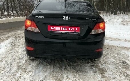 Hyundai Solaris II рестайлинг, 2012 год, 750 000 рублей, 3 фотография