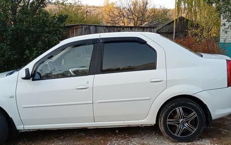 Renault Logan I, 2013 год, 550 000 рублей, 4 фотография