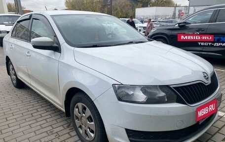 Skoda Rapid I, 2018 год, 1 177 000 рублей, 8 фотография