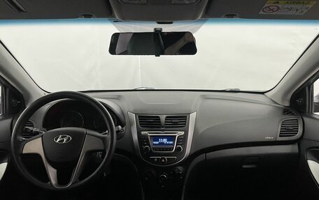 Hyundai Solaris II рестайлинг, 2016 год, 890 000 рублей, 11 фотография