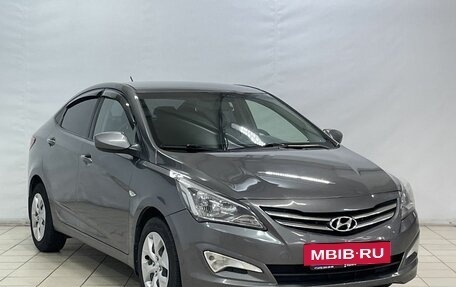 Hyundai Solaris II рестайлинг, 2016 год, 890 000 рублей, 2 фотография