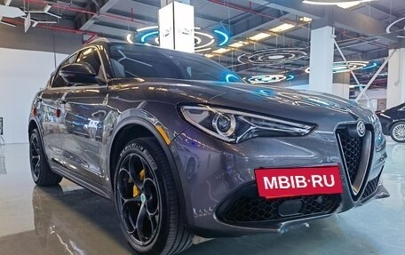 Alfa Romeo Stelvio, 2020 год, 3 800 000 рублей, 7 фотография